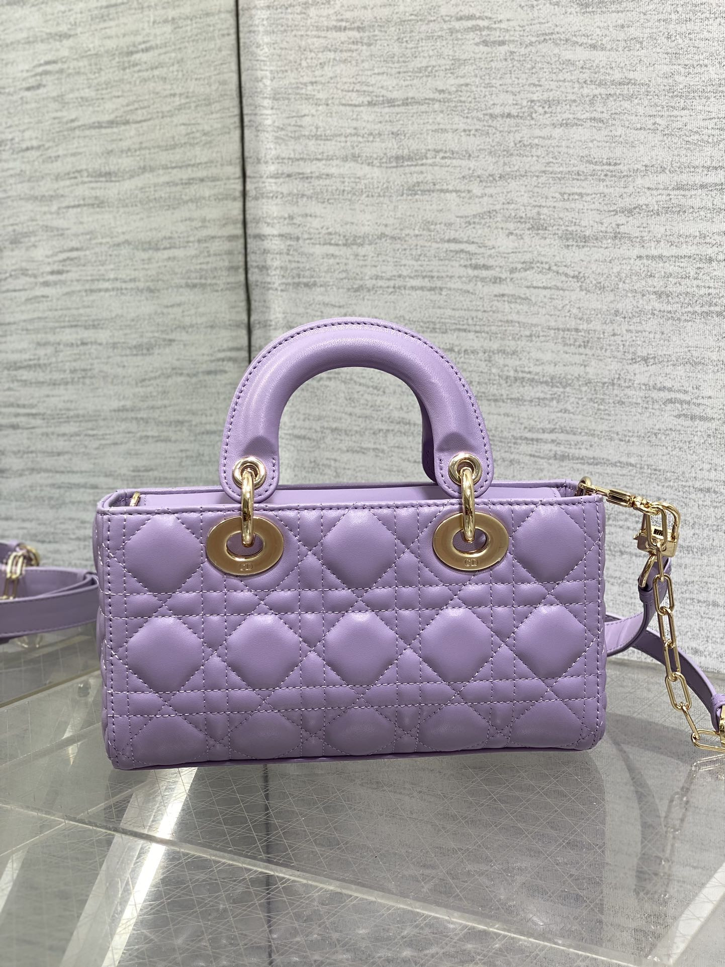 D*or samll d-joy bag 22.5 x 6 x 11.5cm