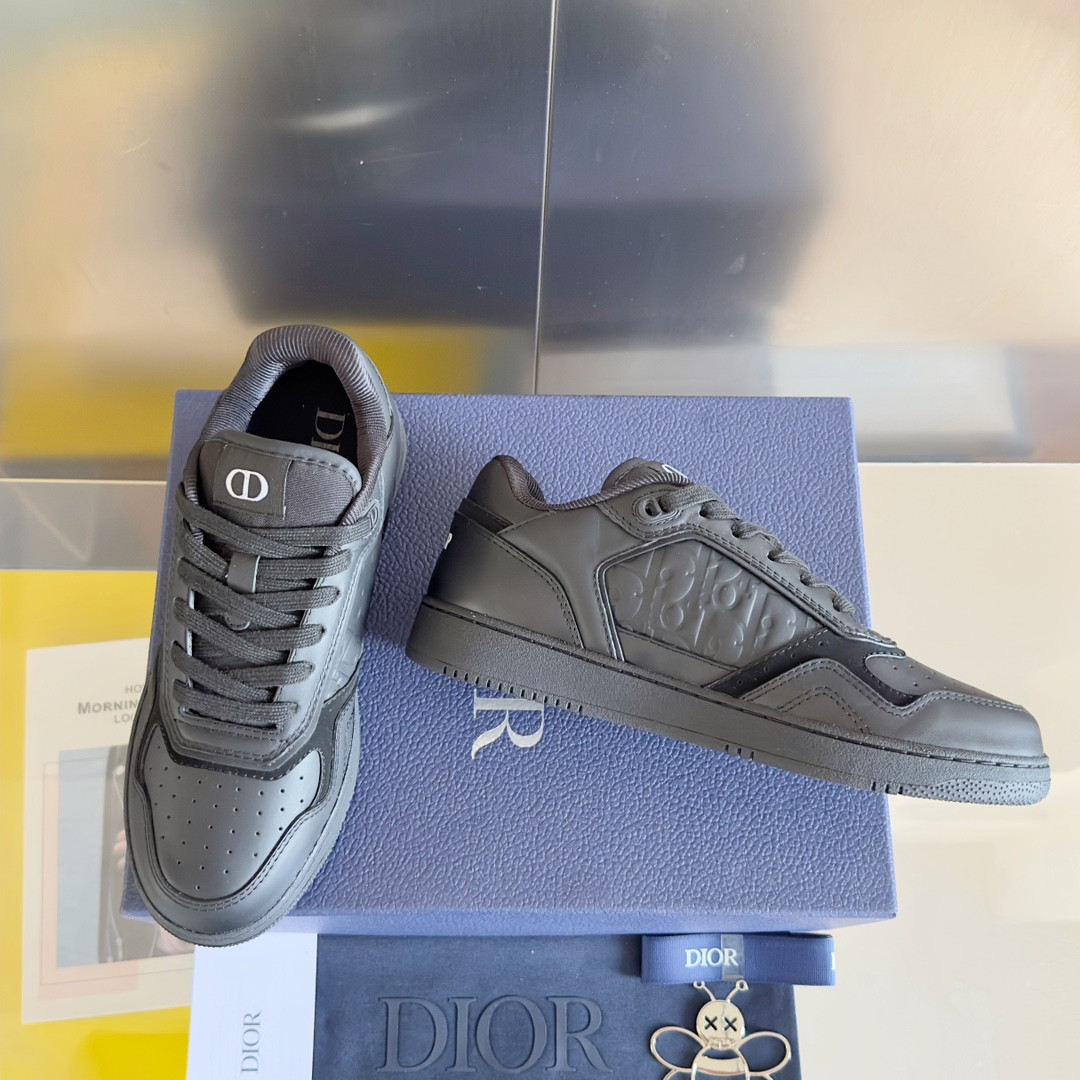 ua D*or b27 sneaker