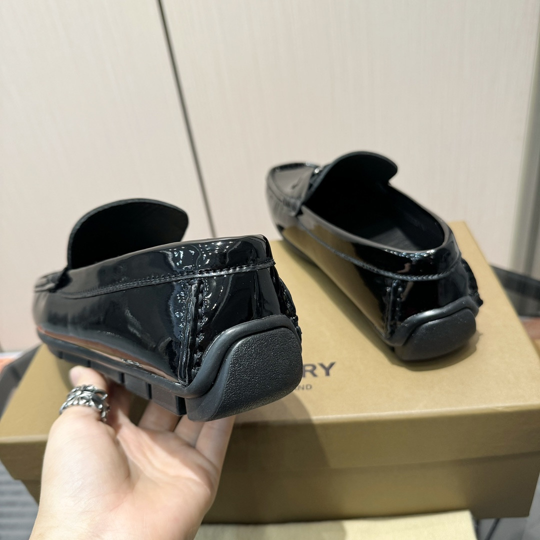 ua B**rry loafers