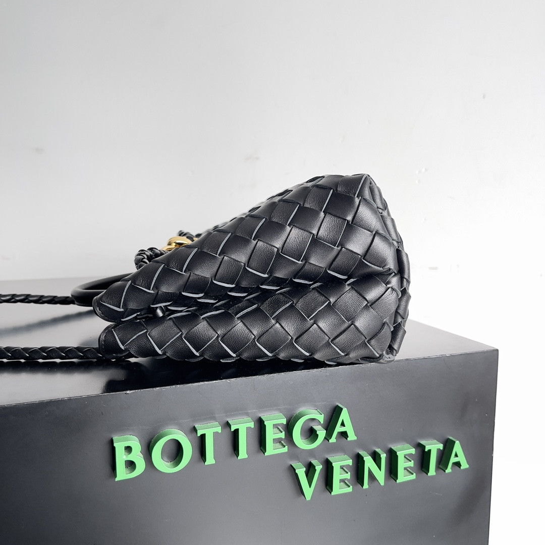bo*te*ga Ve*ne*ta east-west andiamo 29x10x18cm