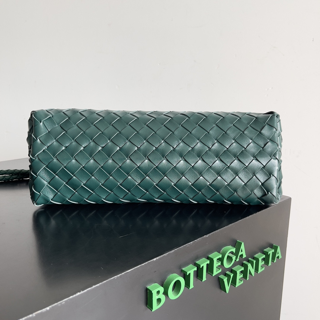 bo*te*ga Ve*ne*ta east-west andiamo 29x10x18cm