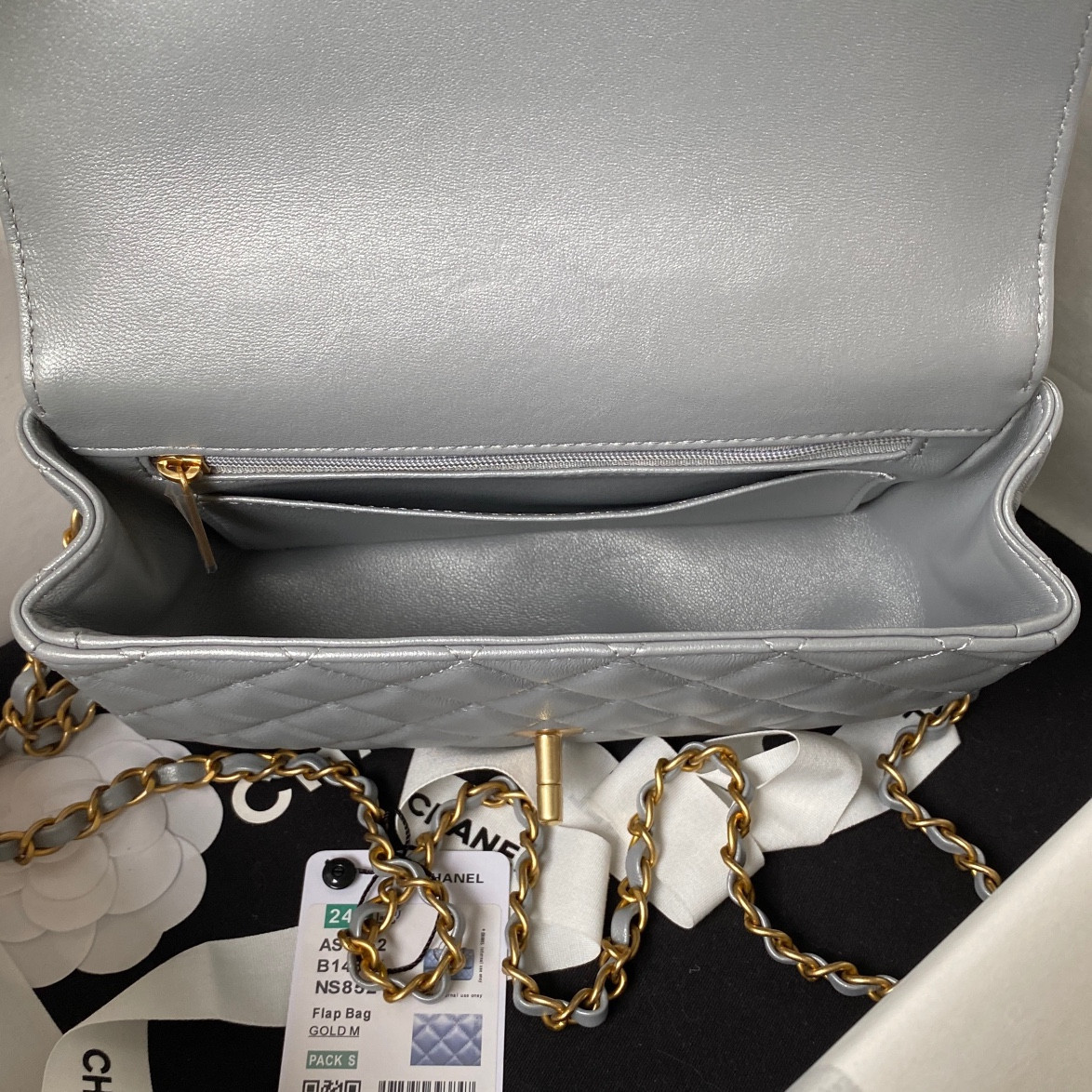 Ch*el mini classic handbag with top handle 12 × 20 × 6 cm