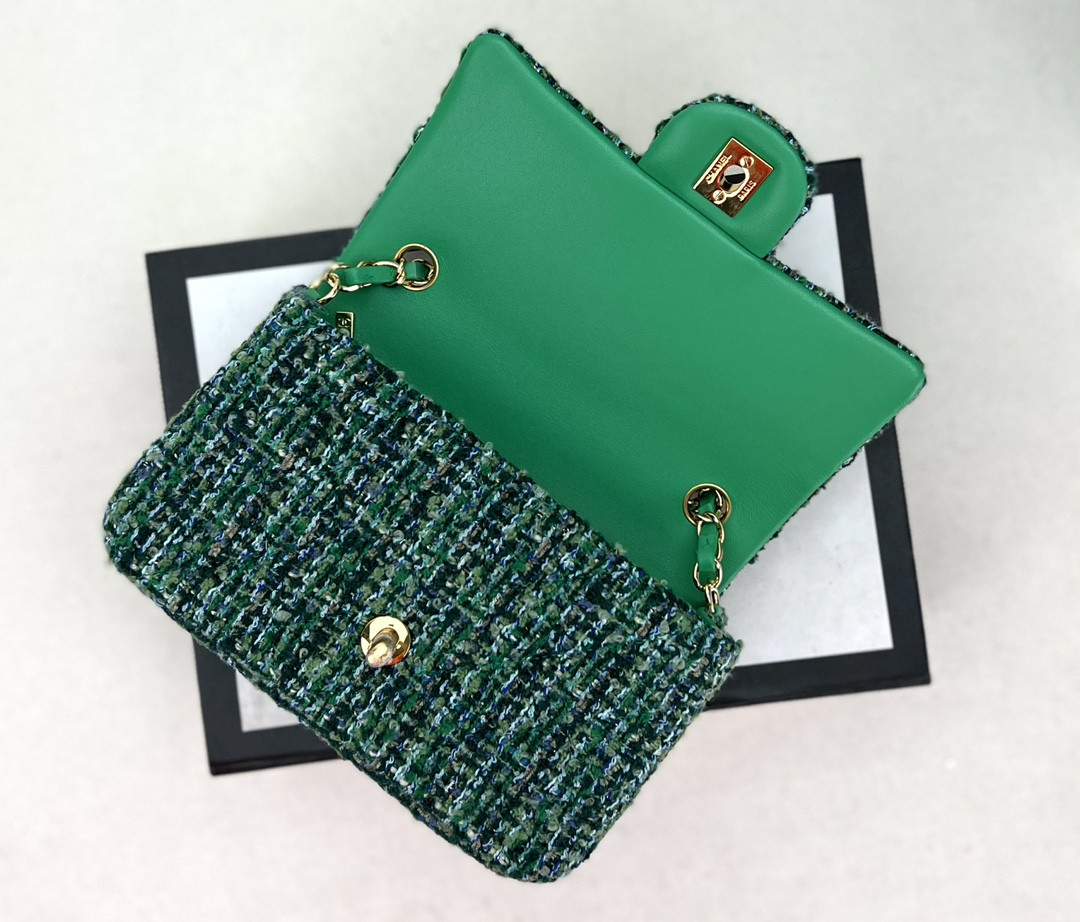 Ch*el classic flap bag 20cm