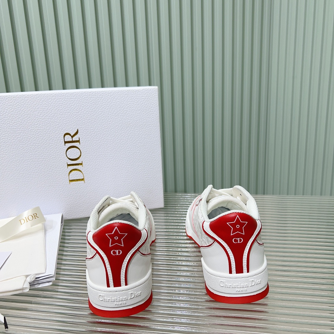 ua D*or one sneaker