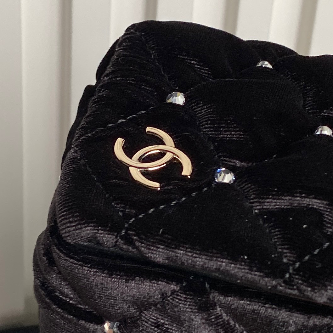 Ch*el clutch bag 22×8×9cm