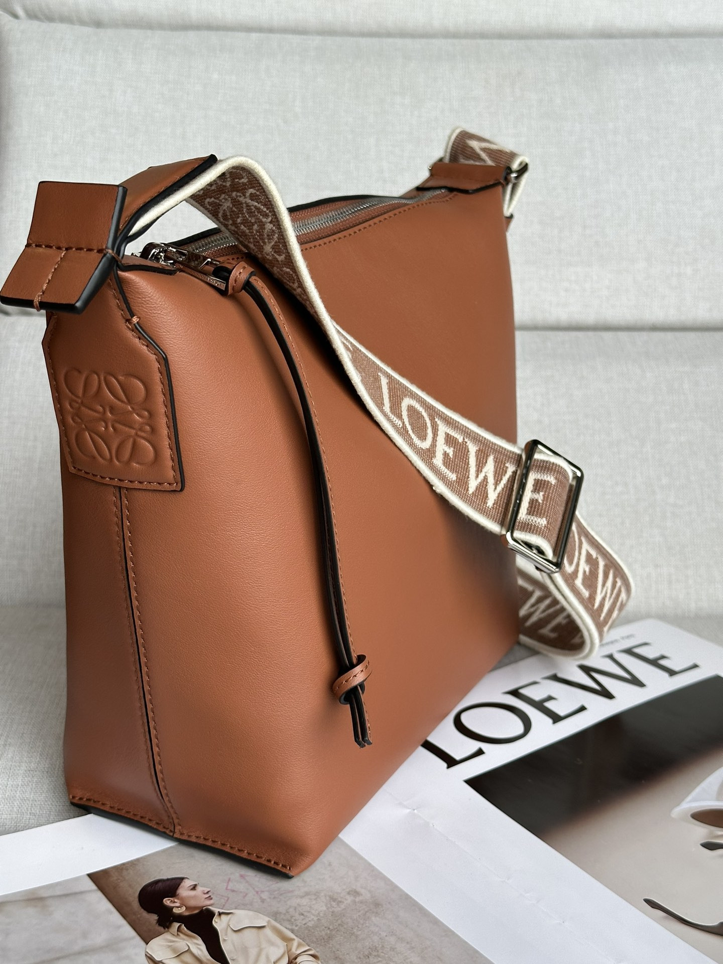 l0ew* small cubi crossbody bag in S*pple smooth calfskin and jacquard 29.5x10.5x22cm