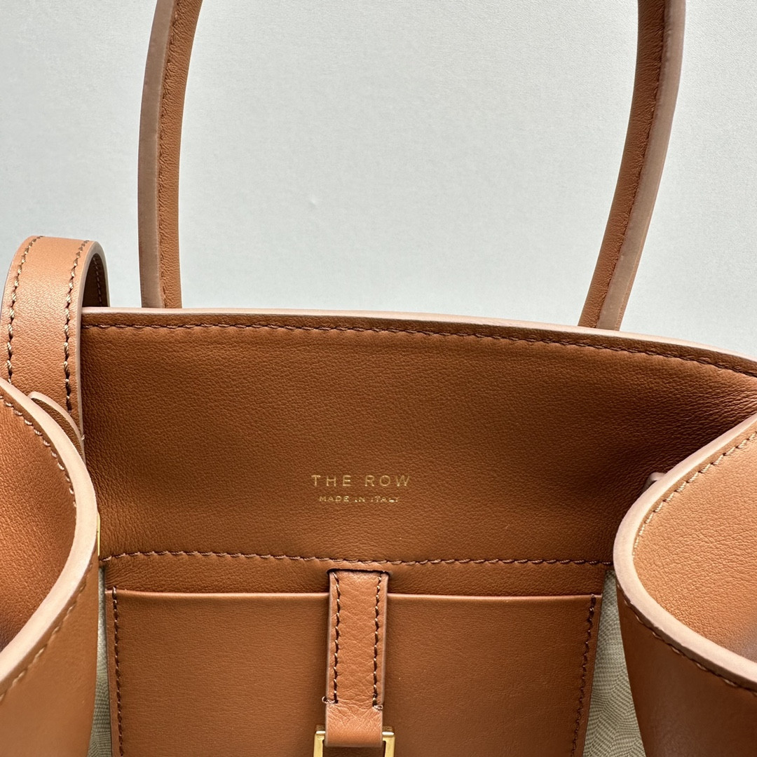 T*e R0w margaux 10 26x17.5x21cm