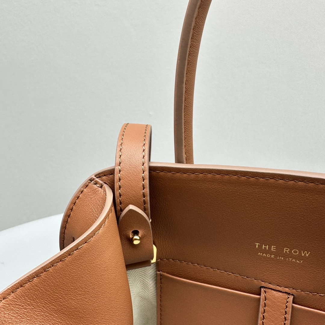 T*e R0w margaux 10 26x17.5x21cm