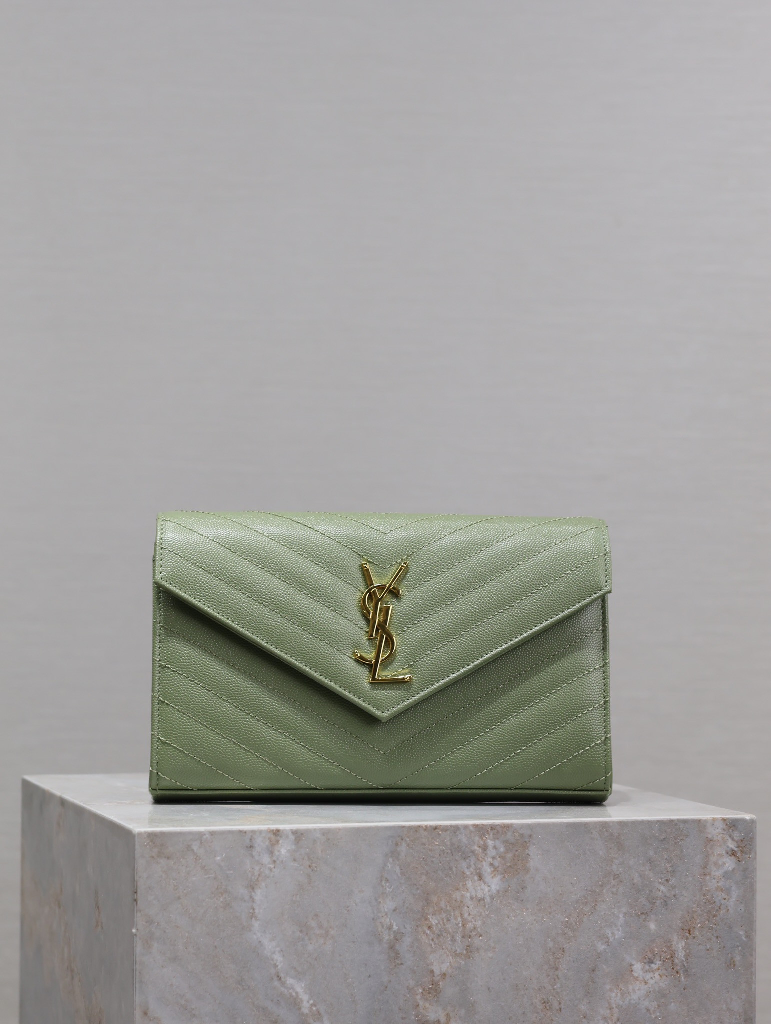 Y*L cassandra monogram classic chain wallet in grained poudre leather 22.5 x 14 x 4cm