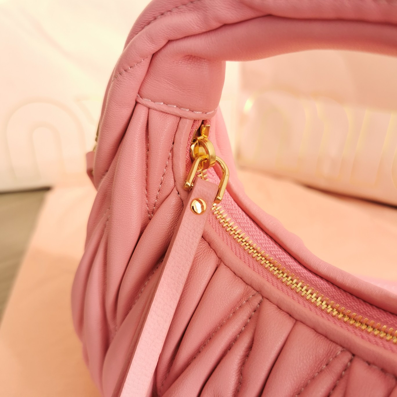 Miu Miu Wander matelassé nappa leather hobo mini-bag 14x17.5x5.5cm