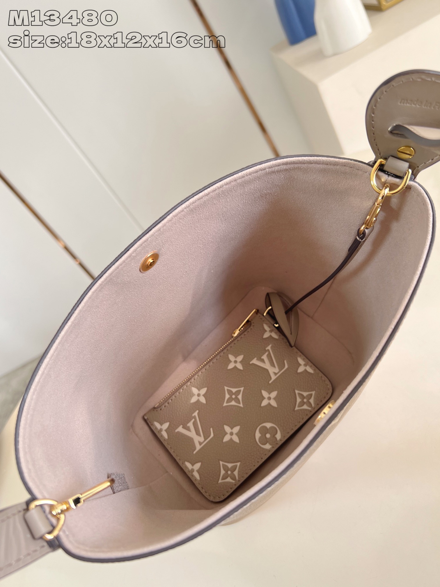 LV All In BB Xph M13045 18 x 12 x 16cm
