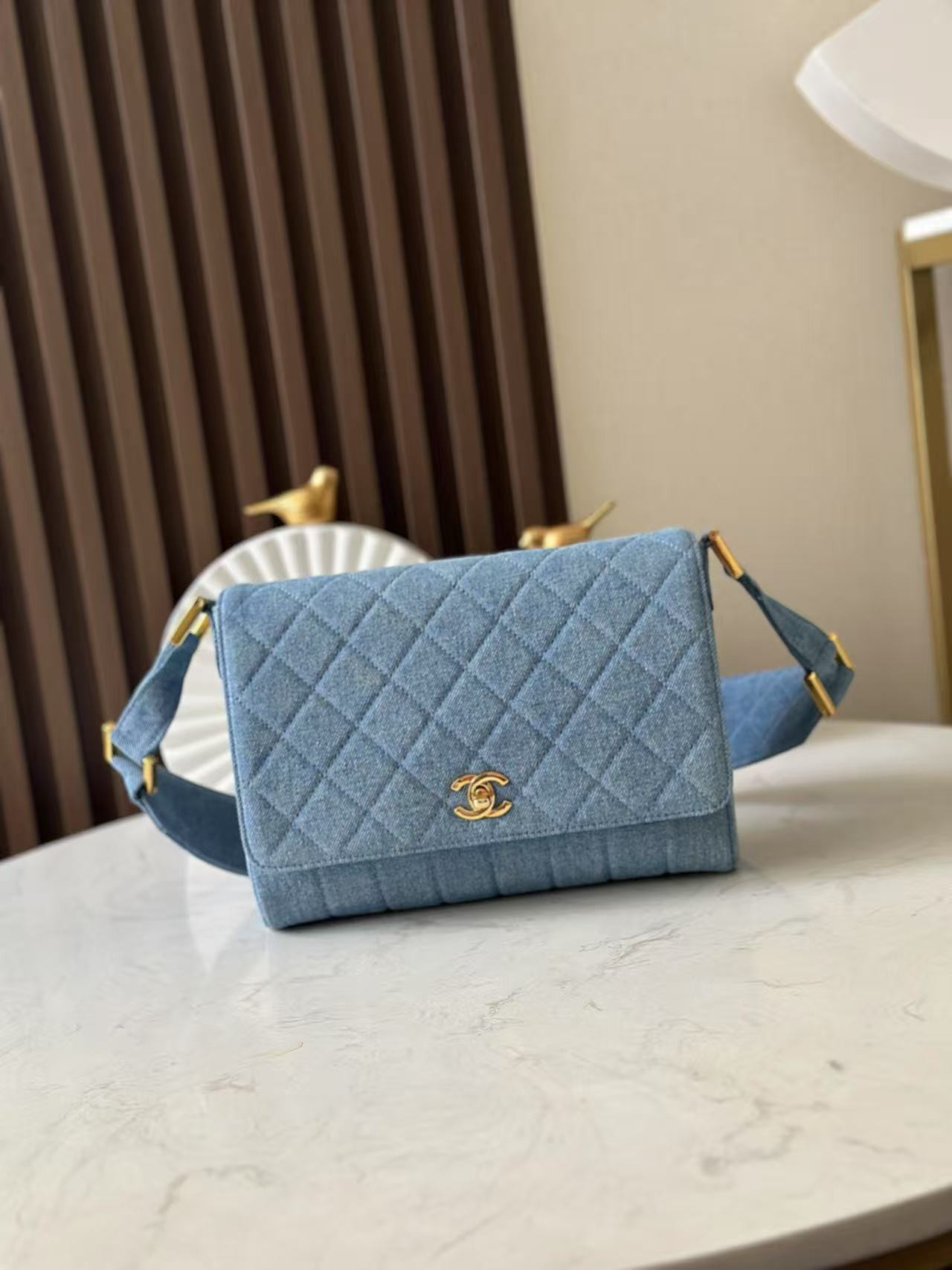 Ch*el vintage denim shoulder bag 25.5x20x7cm