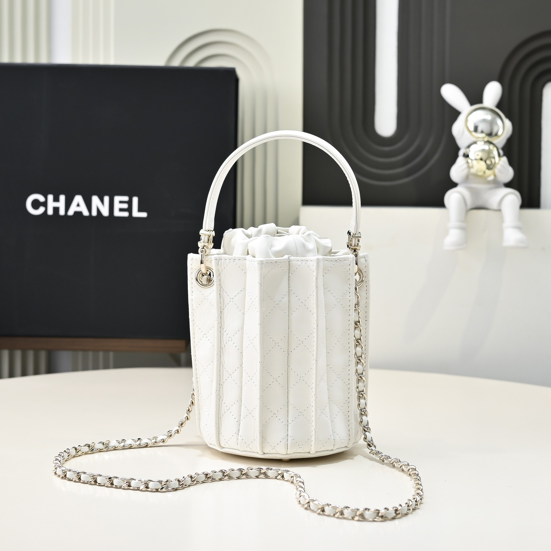 Ch*el mini bucket bag as5486 15.2x14x14cm