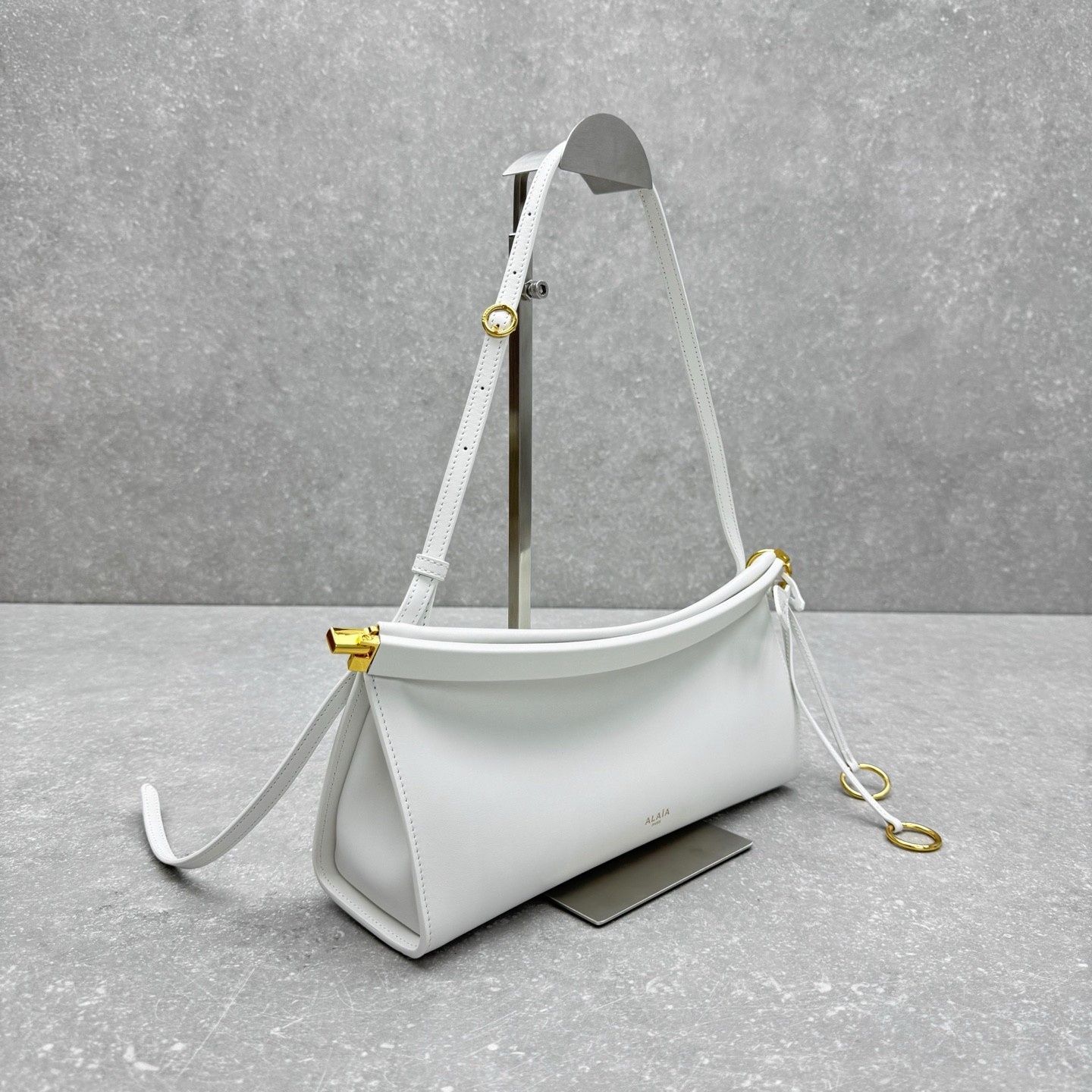 ALAÏA LE CLICK EAST WEST MEDIUM BAG 30x14x9cm
