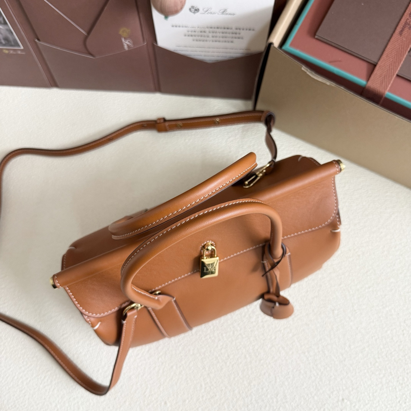 L**o p*ana loom l25  calfskin 25x18x12.5cm