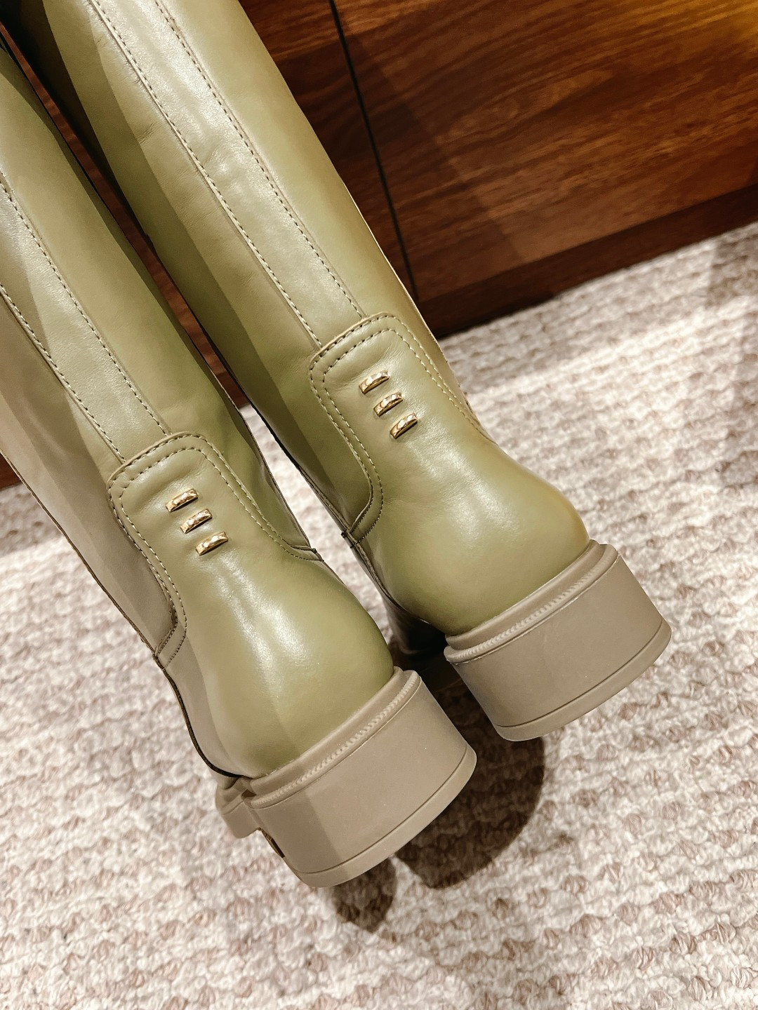 ua F**di filo green leather boots