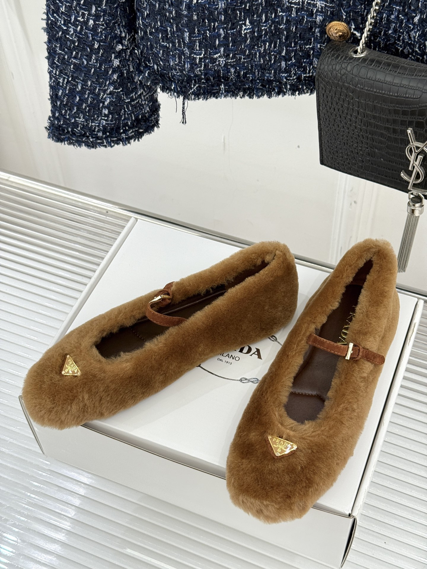 ua Pra*a shearling ballerinas