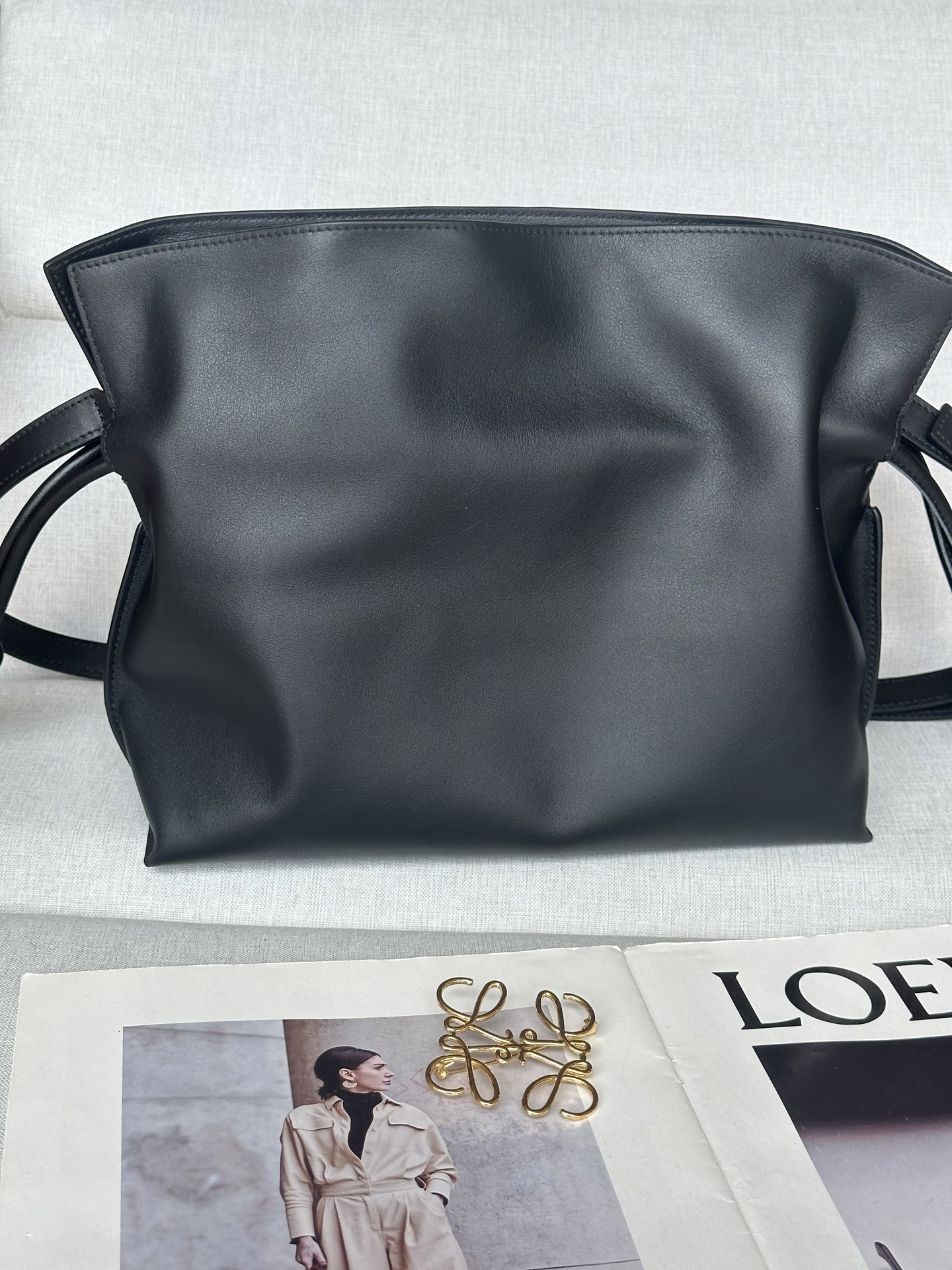L0ew* x albers medium flamenco clutch in nappa calfskin 24.5x30x10.5cm