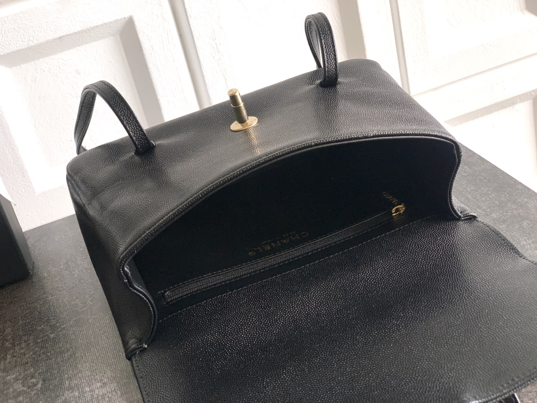 Chanel Small Flap Bag AS6130 15x22x7cm