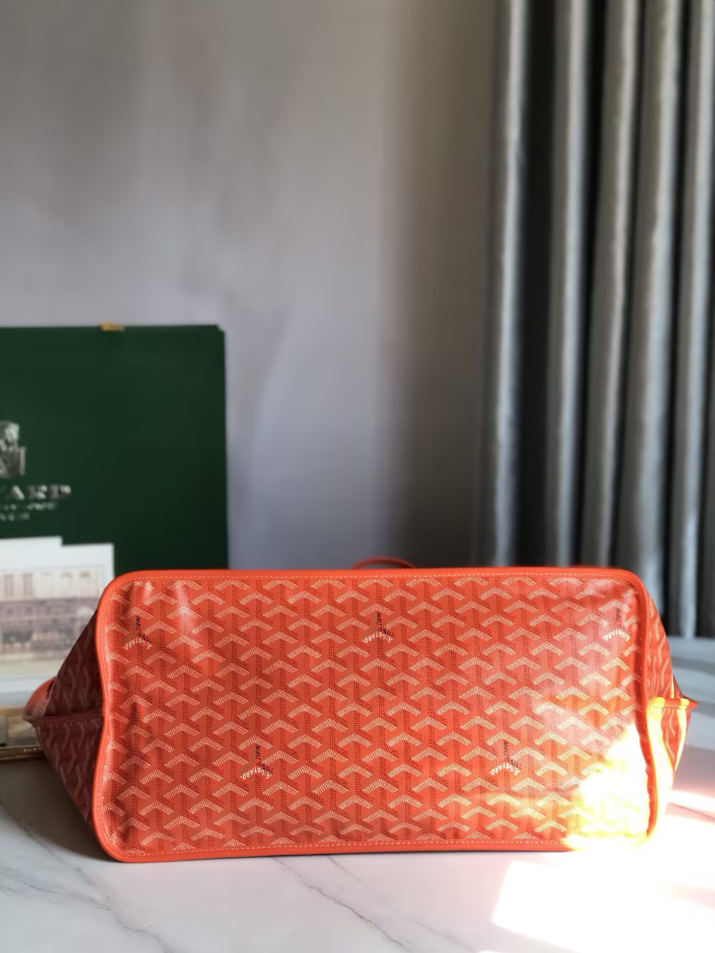 Goyard Anjou GM Bag 39x32x19cm