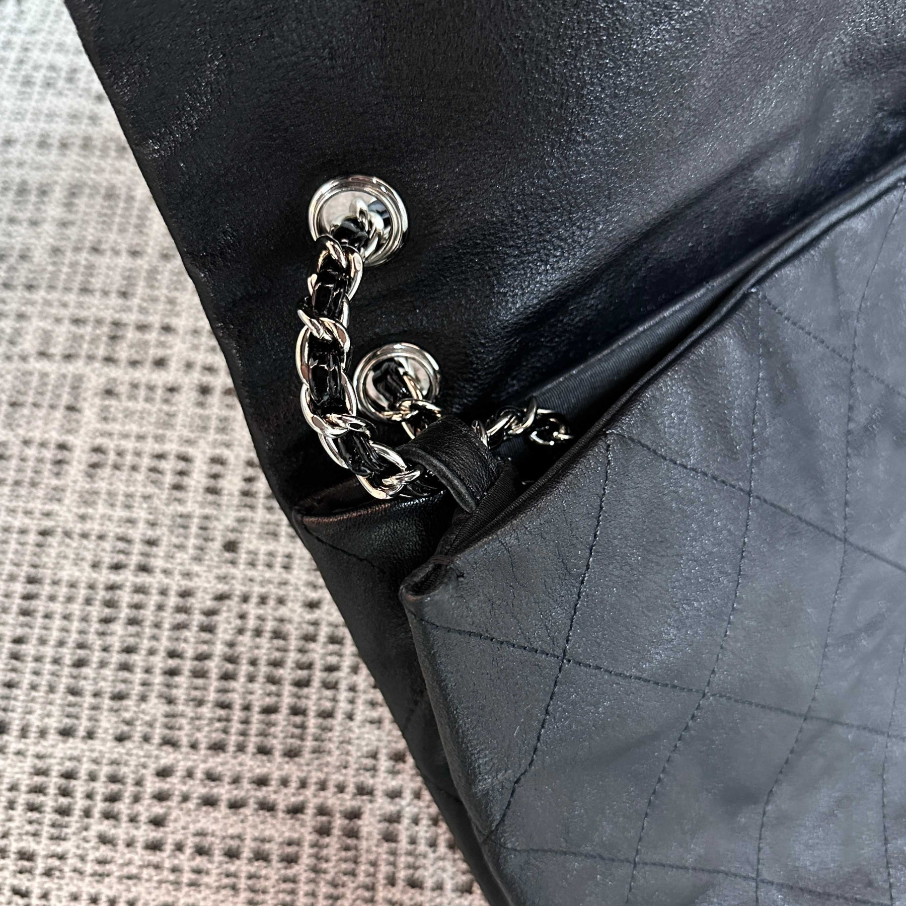 Chanel Hobo Bag 33x30x5cm