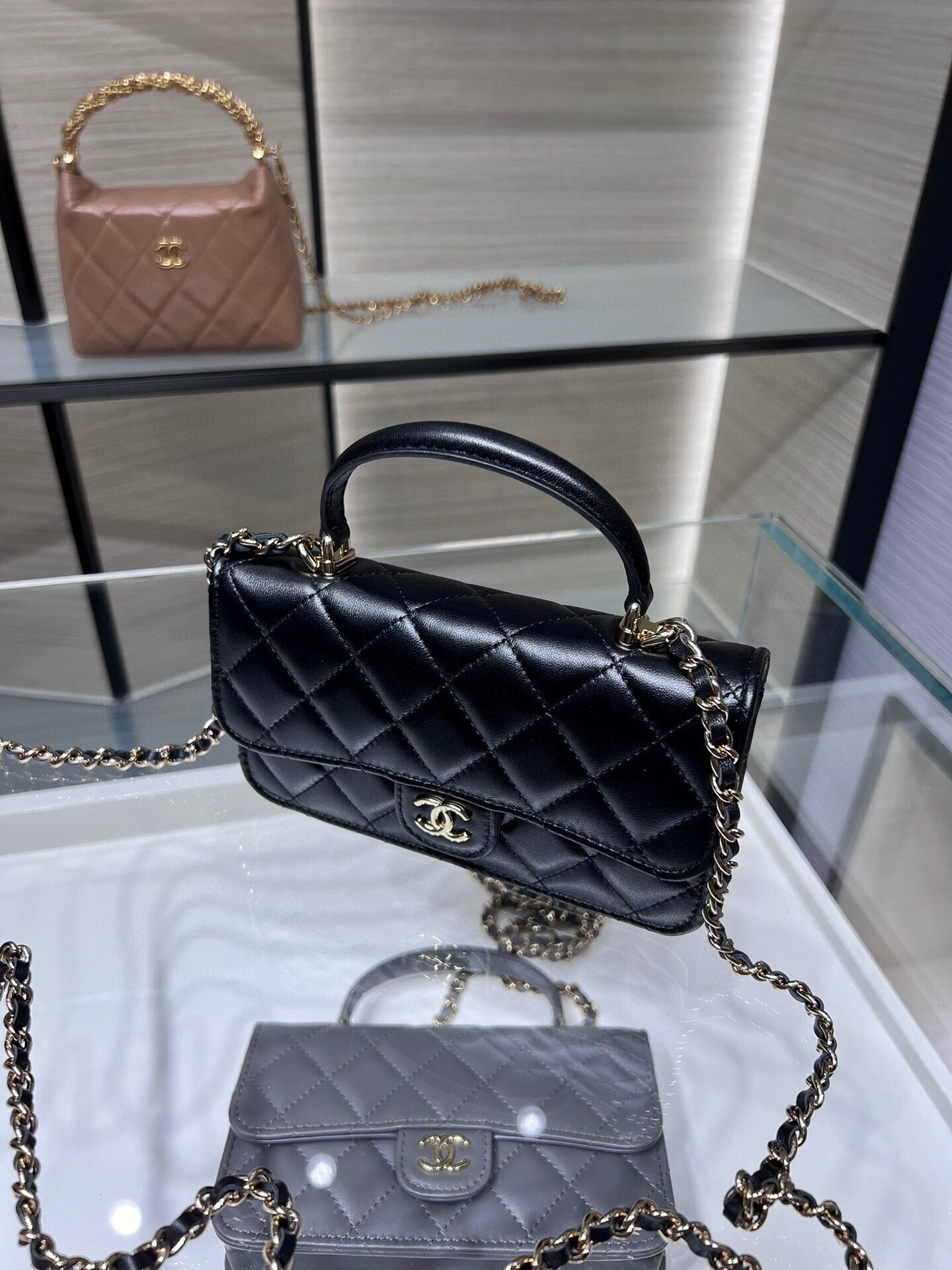 CHANEL Classic Handbag With Top Handle Light gold buckle 17x9x3cm