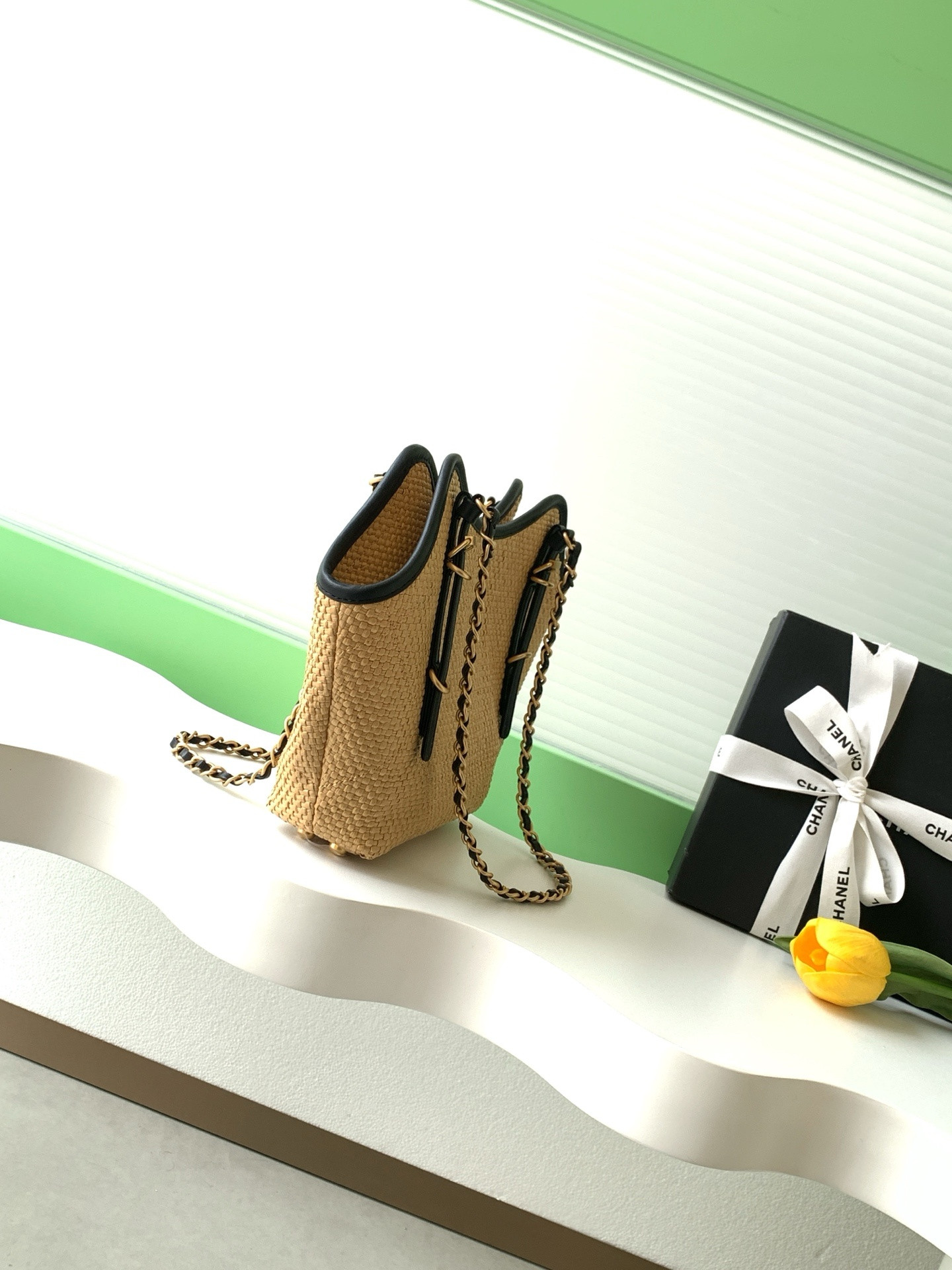 Chanel Shopping Bag AS6015 20x28x7cm