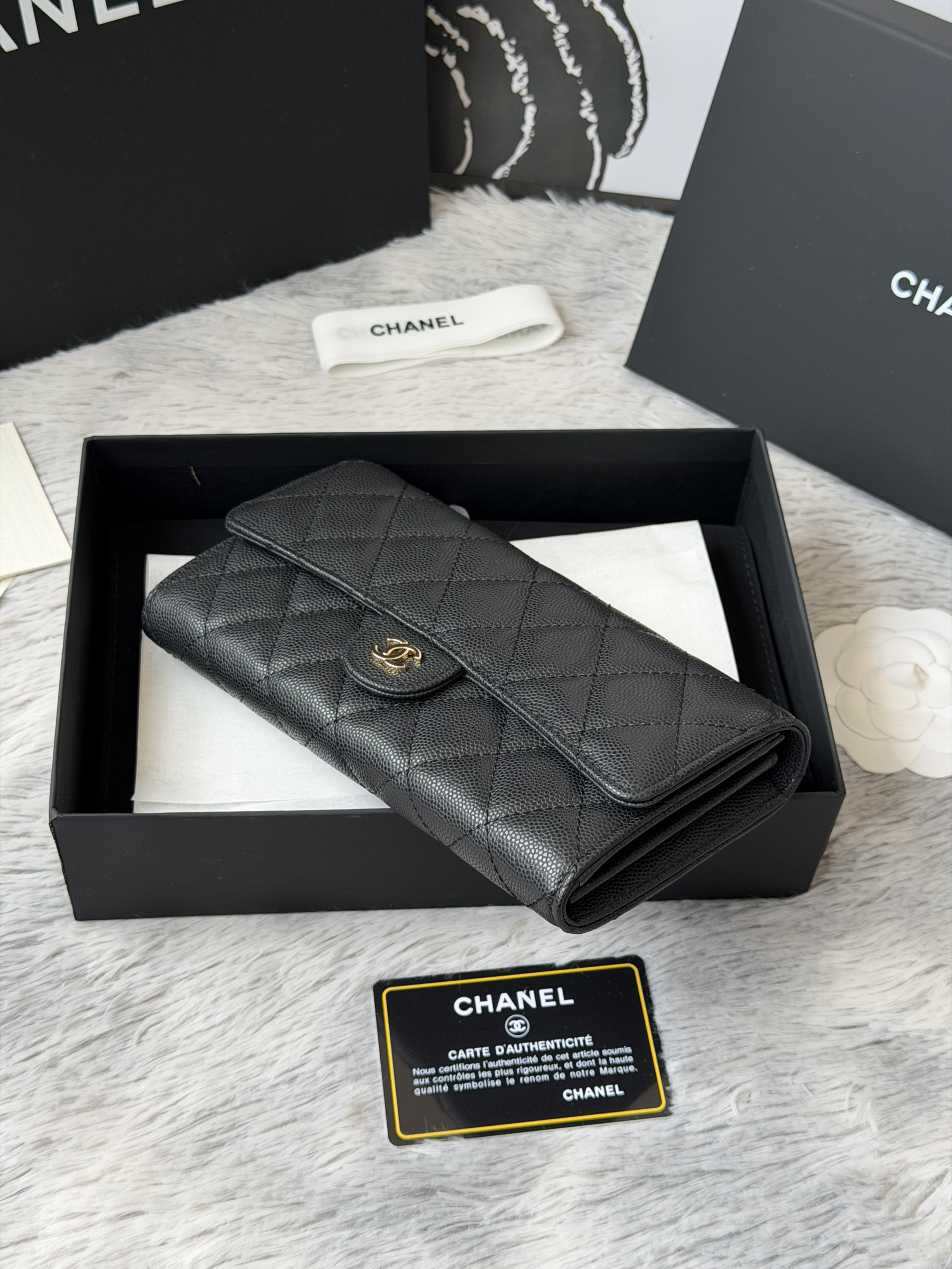 Chanel Wallet 80758 10x19x3cm