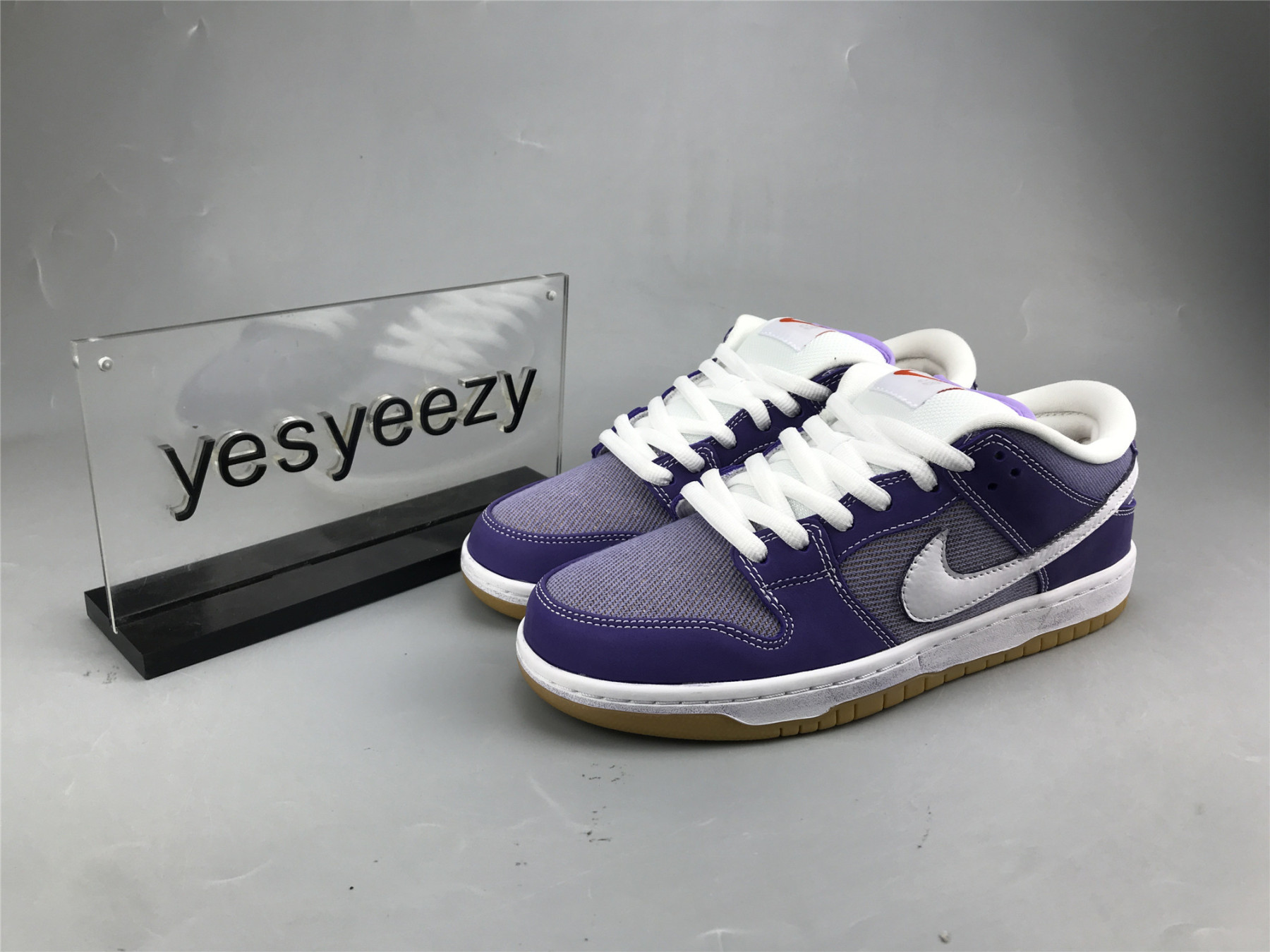 UA DUNK LOW SB 