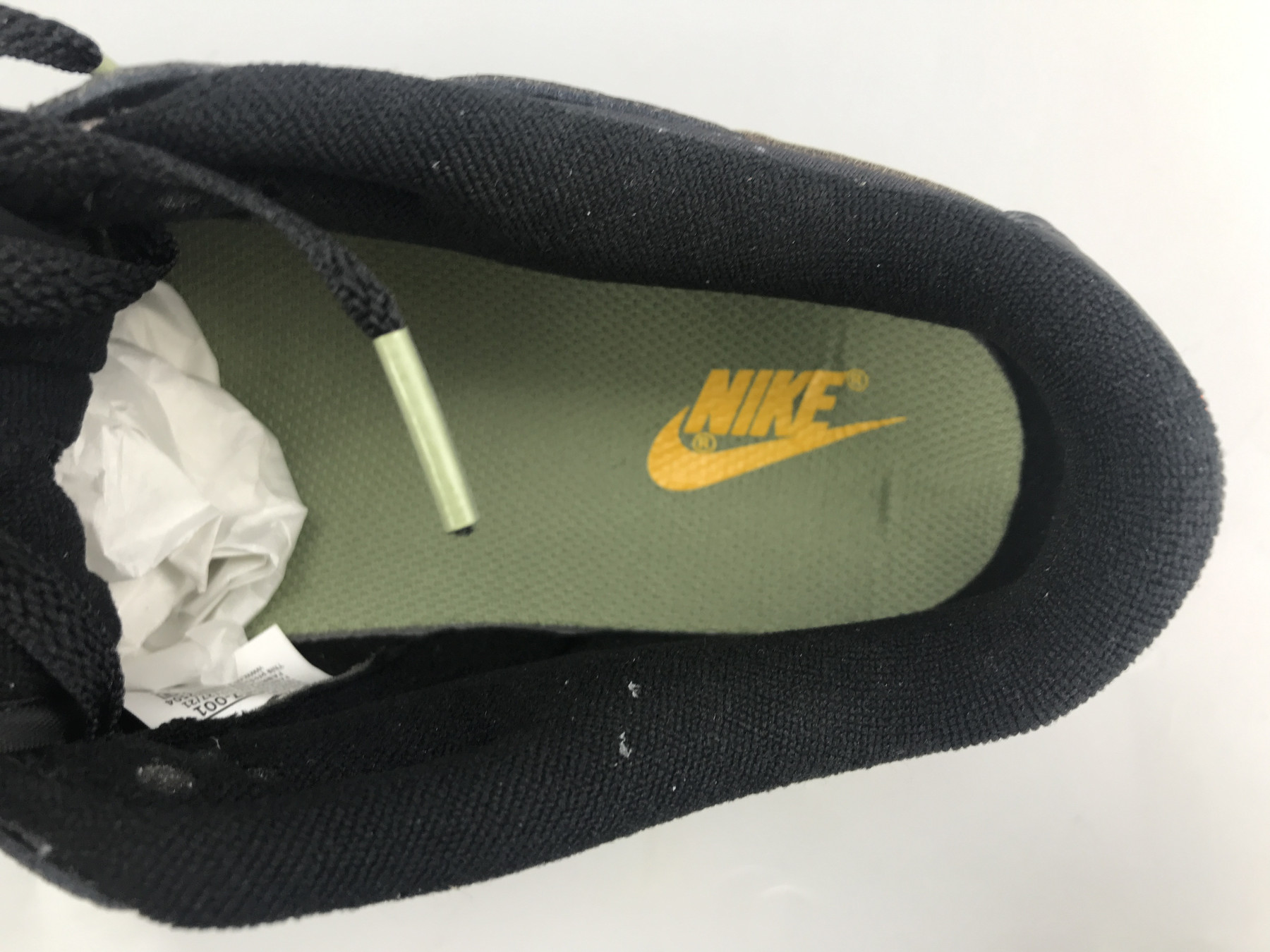 UA NIKE DUNK LOW SE