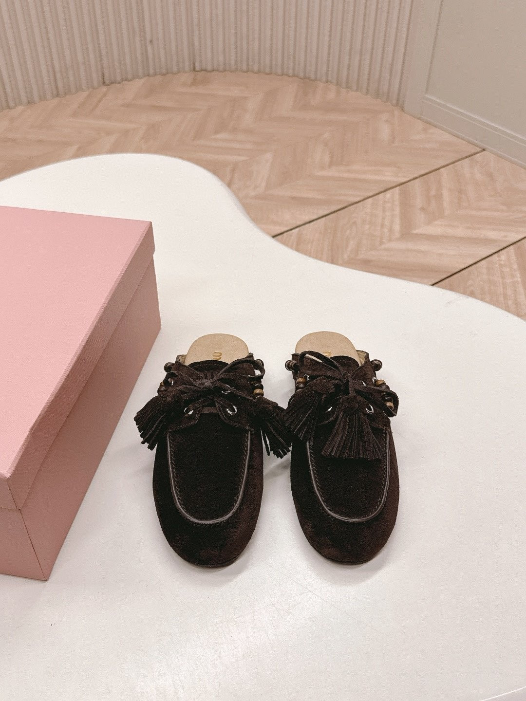ua M1v M1v tassel mules