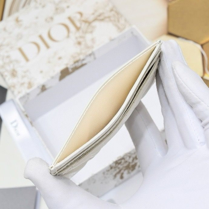D10r Card Holder