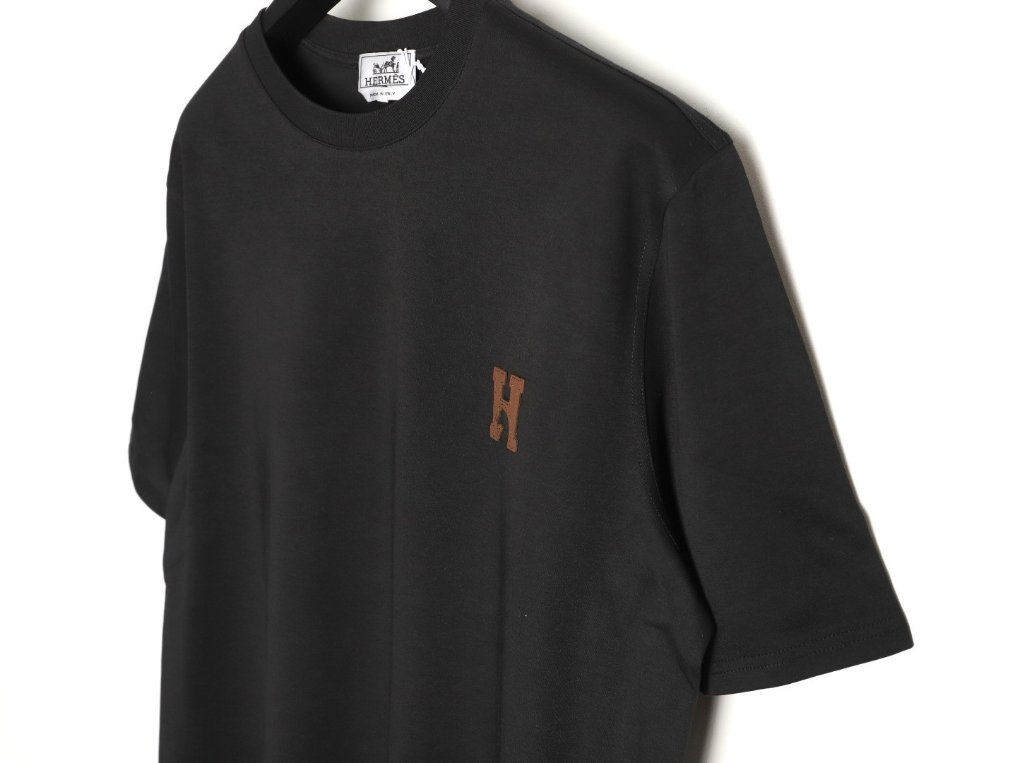 H**me5 short-sleeved t-shirt