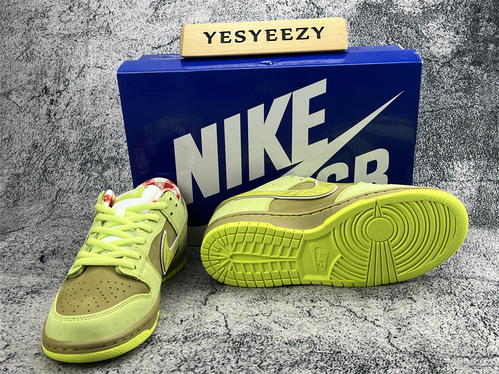 UA DUNK LOW GREEN