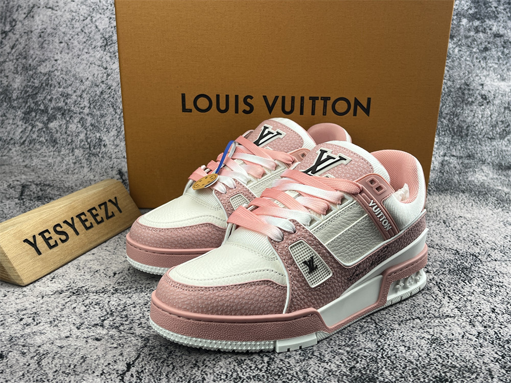 UA LV Trainer Sneaker