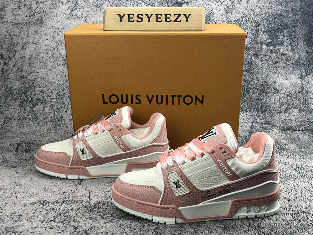 UA LV Trainer Sneaker