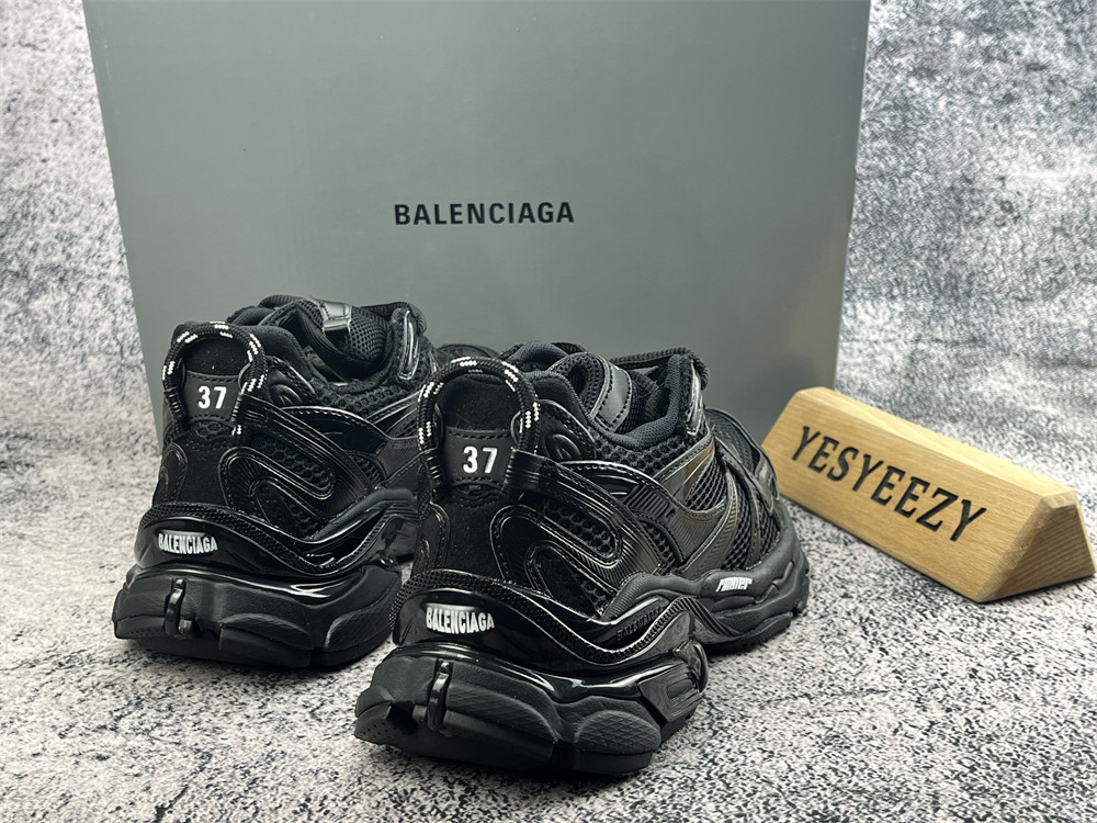 UA Balenciaga Runner Sneaker