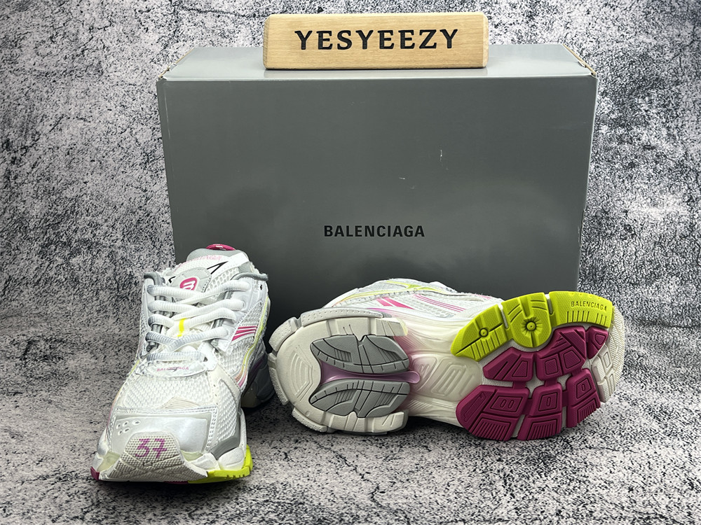 UA Balenciaga Runner Sneaker