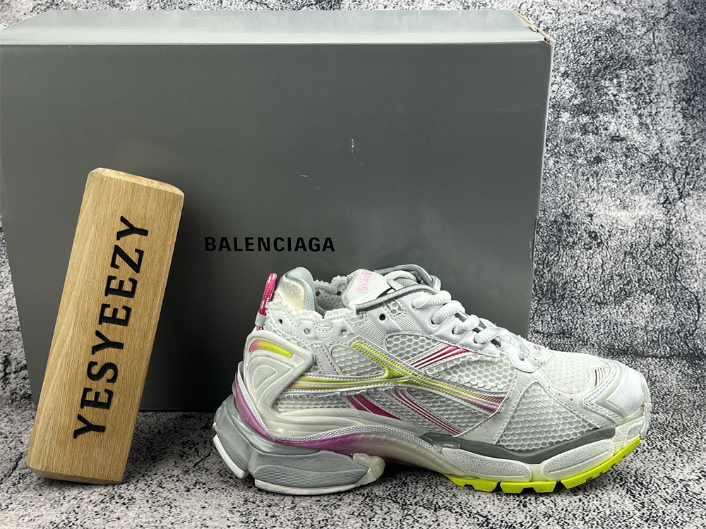 UA Balenciaga Runner Sneaker