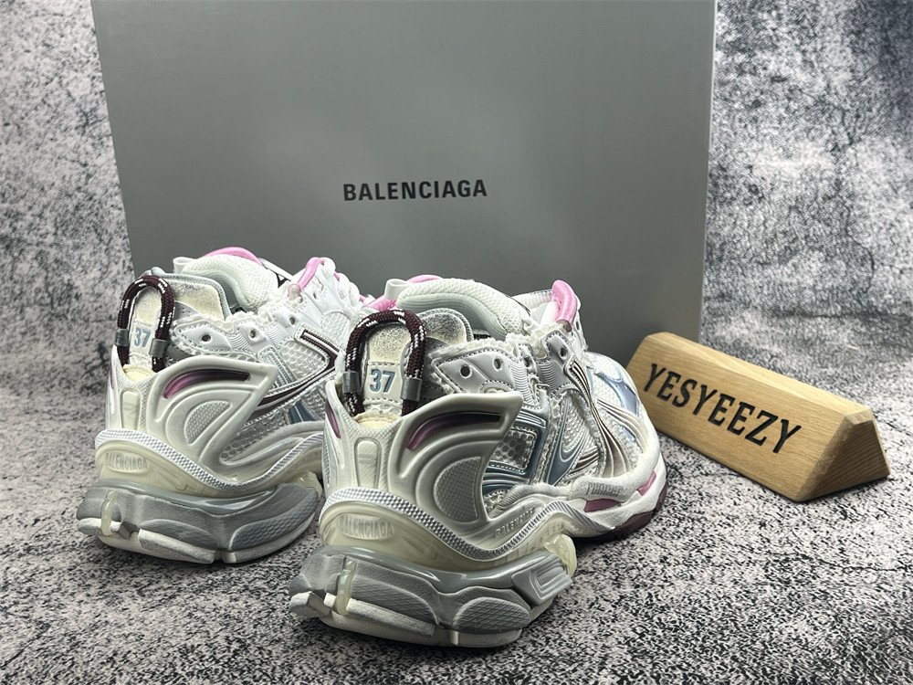UA Balenciaga Runner Sneaker