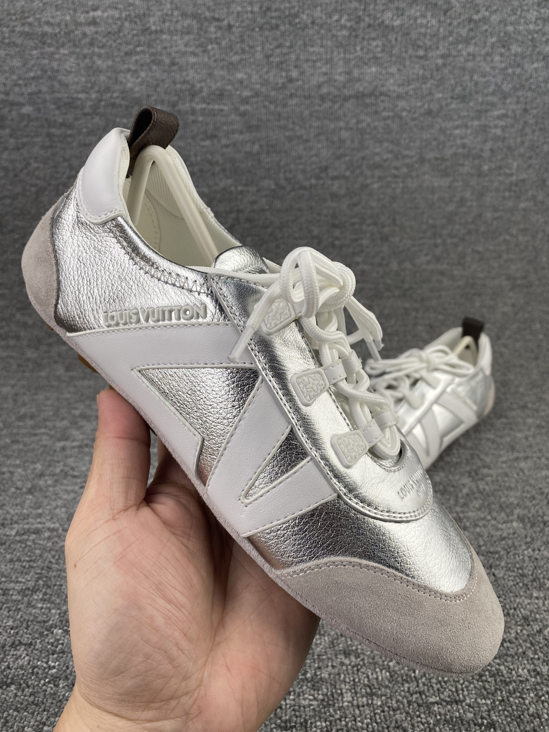 UA LV Sneaker