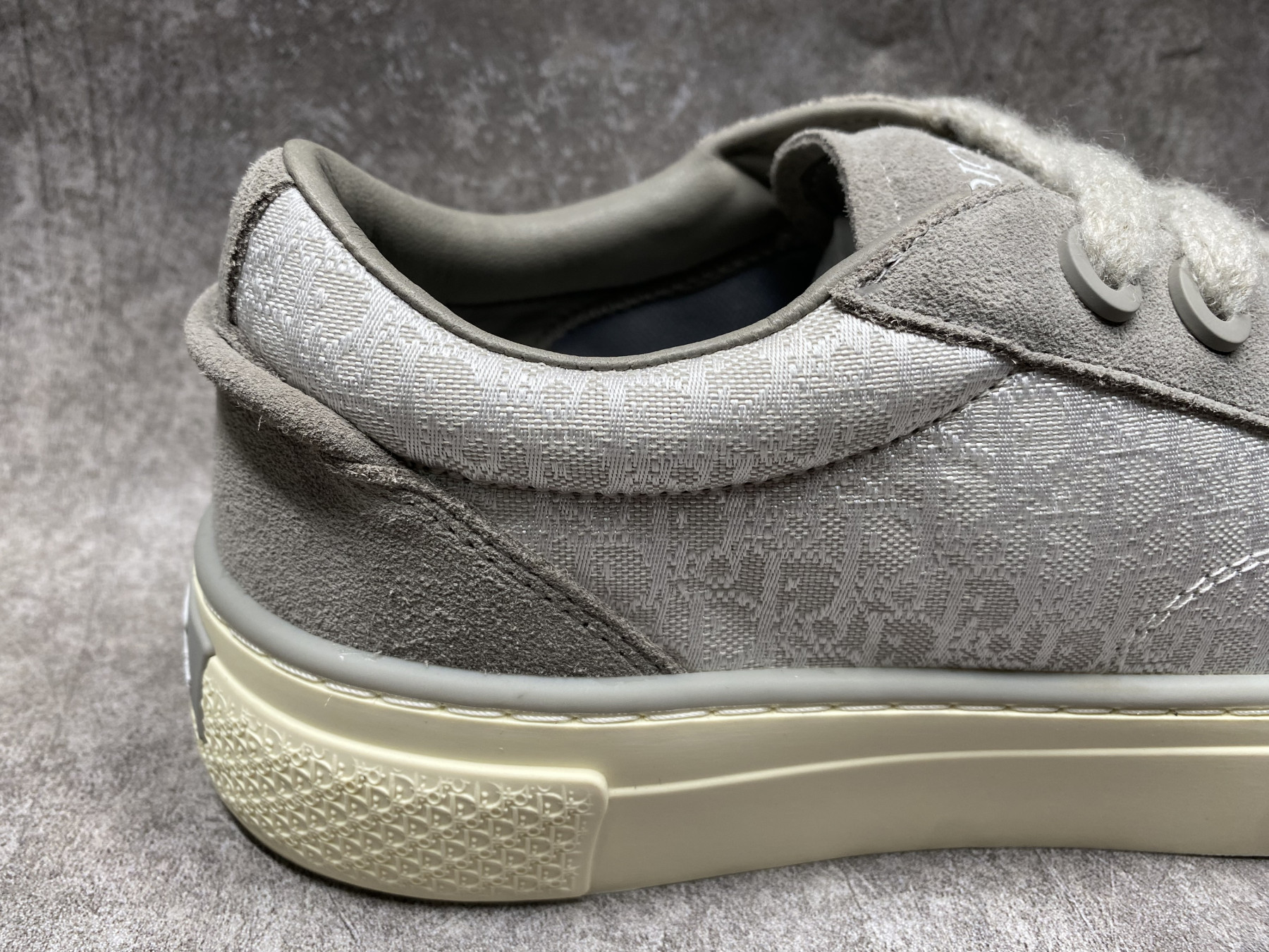 UA D10r B33 Sneaker
