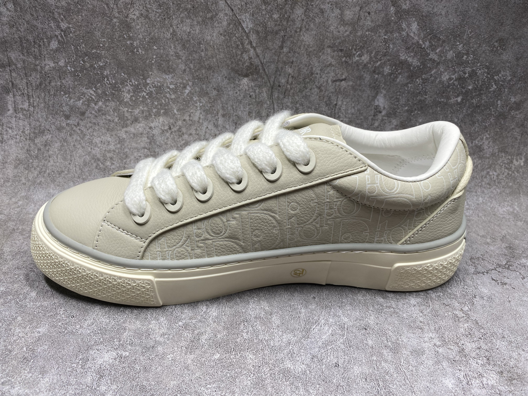 UA D10r B33 Sneaker