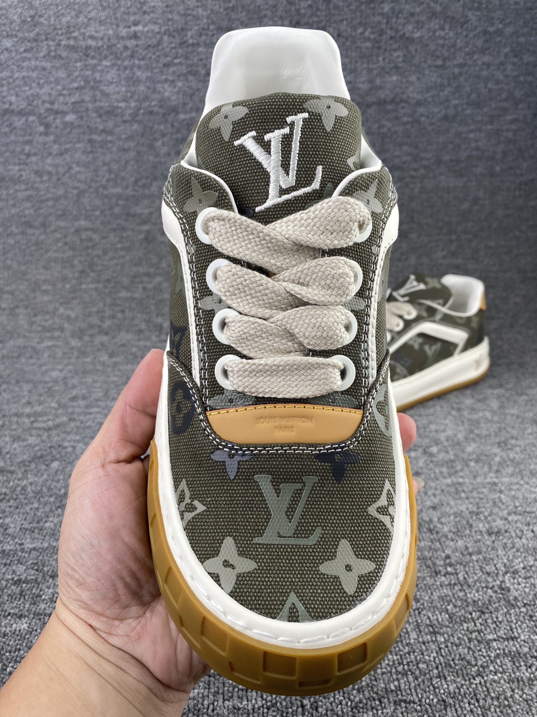 UA LV Tilted Sneaker