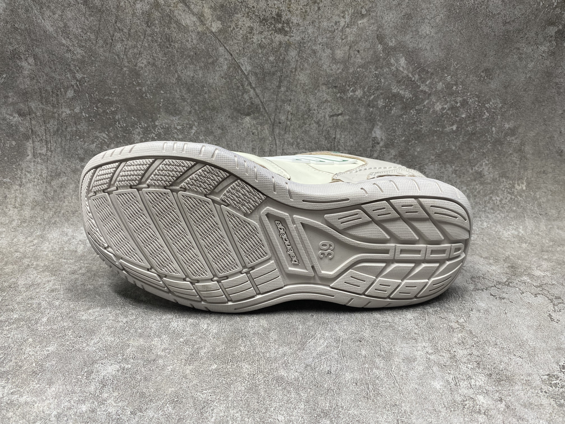 UA Balenciaga Hamptons Worn-out Sneaker (run one size large)