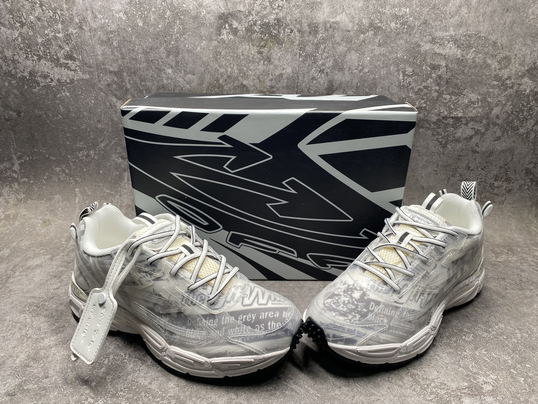 UA Off-White "BE RIGHT BACK"