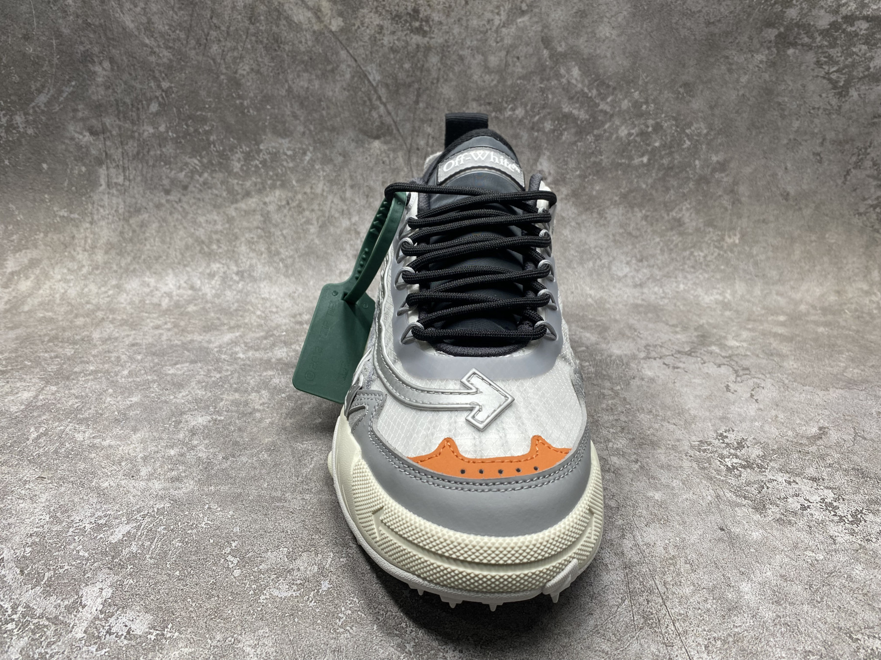 UA Off-White Odsy-2000 Sneaker
