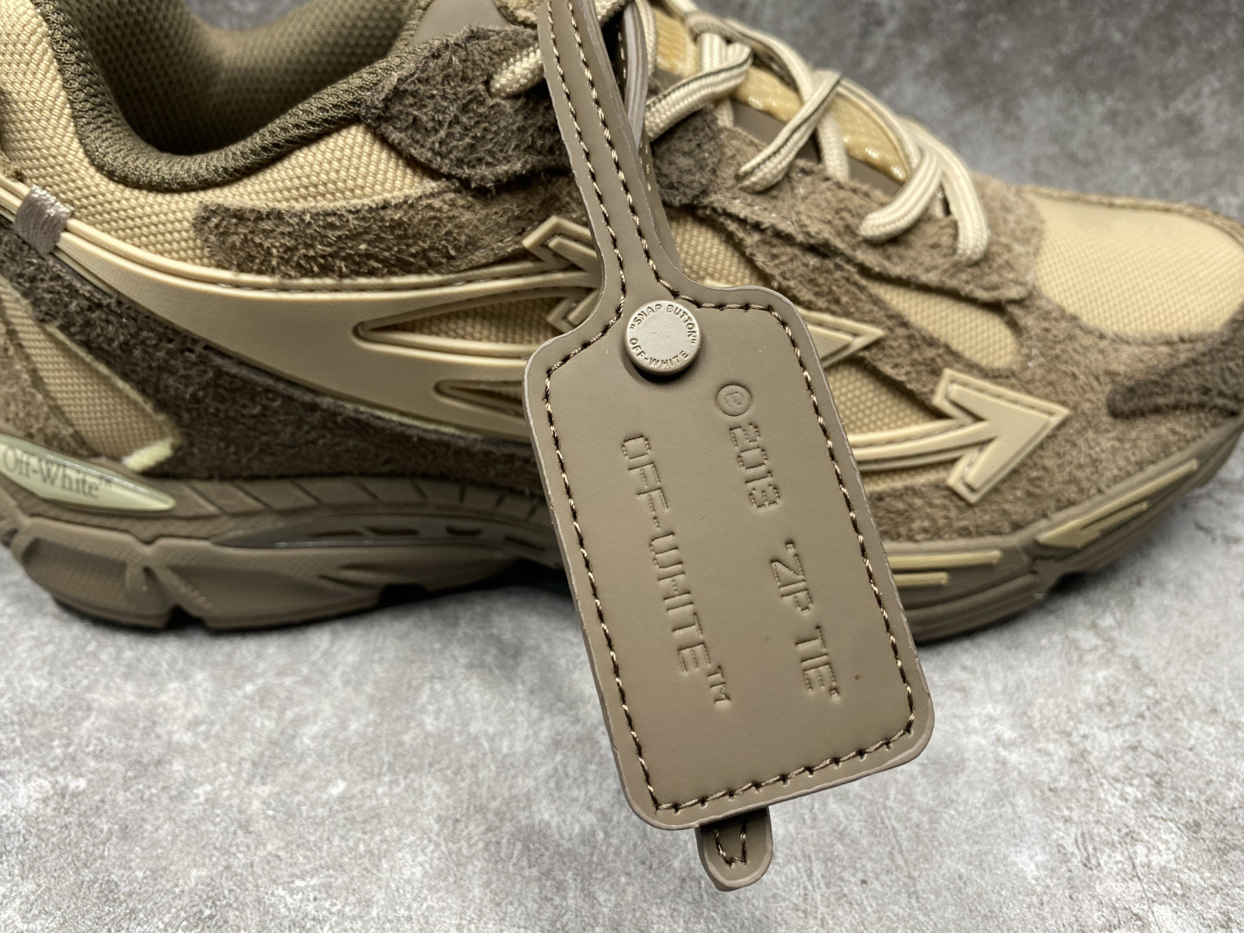 UA Off-White "BE RIGHT BACK"