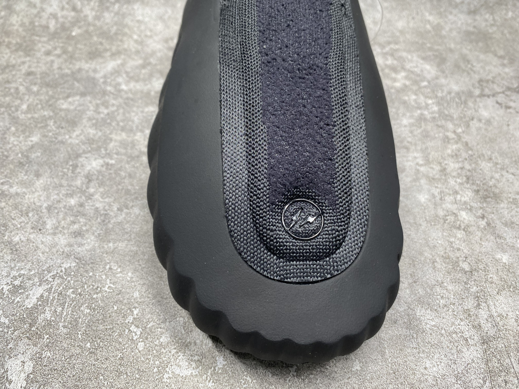 Nike Mind 001 Slide (Runs one size small)