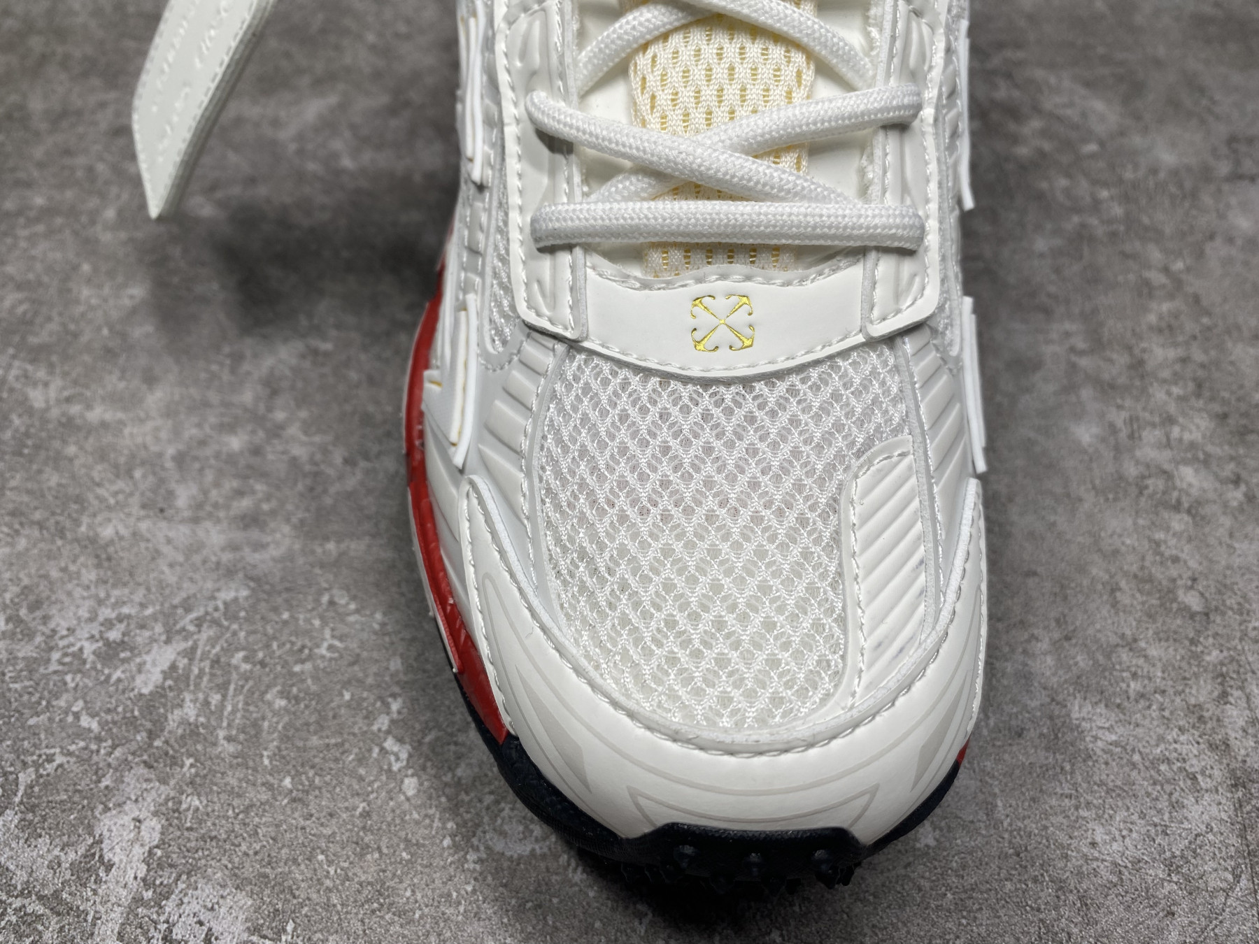 UA Off-White "BE RIGHT BACK"